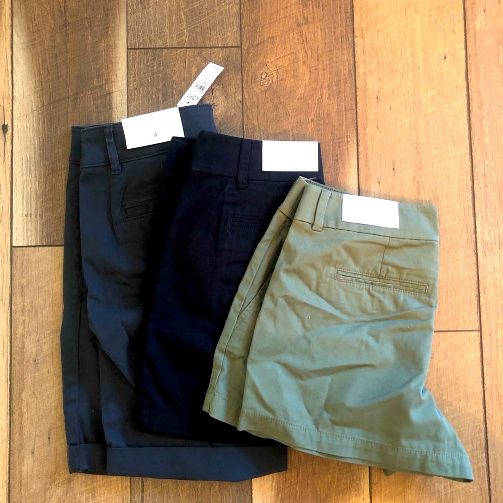 *Brand NEW* Lot of 3 pairs LOFT shorts